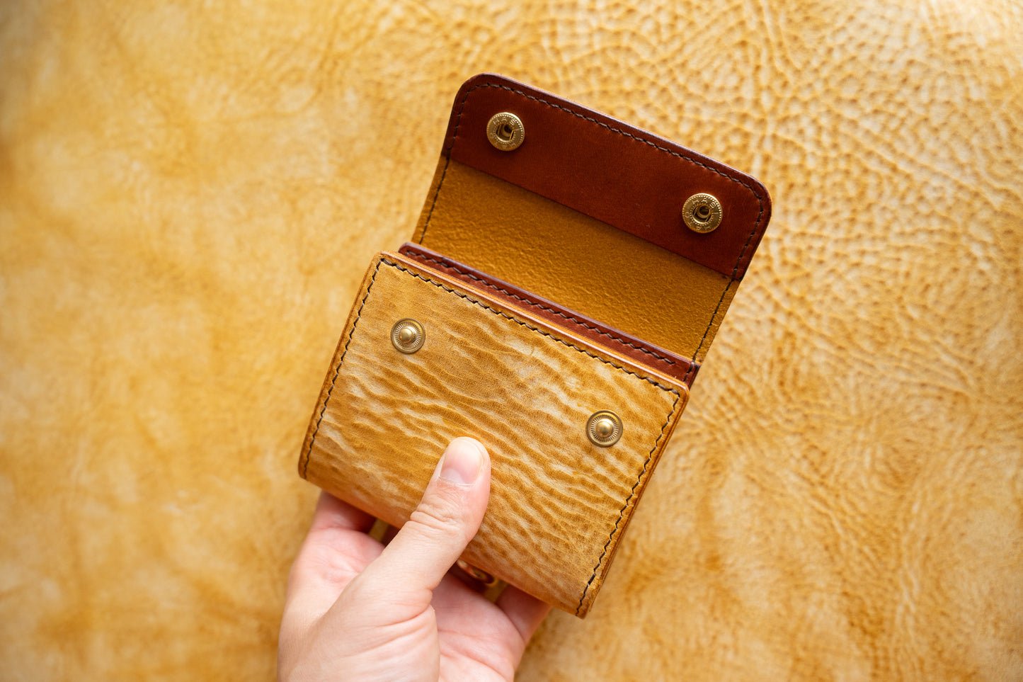 【一点物】ミニ財布 イエローxセサンタ 背面ポケット付き