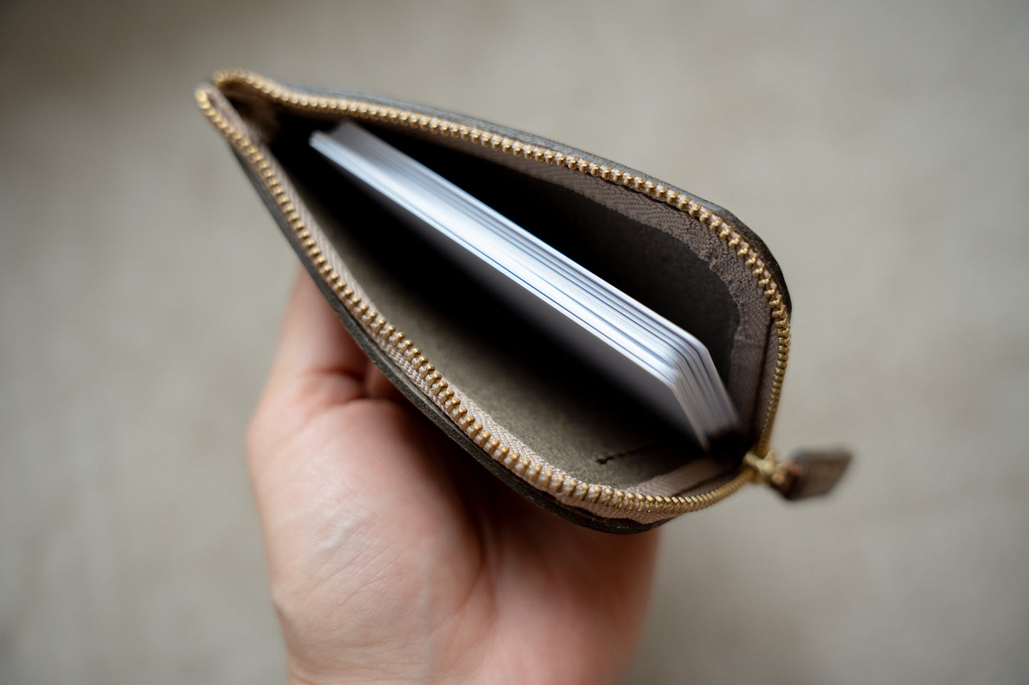 【一点物】シンプルスマート財布 アラスカブラック