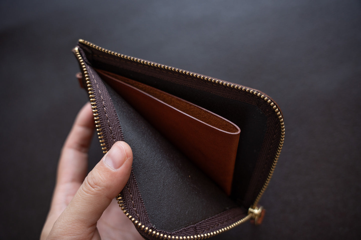 【一点物】L字ファスナー スリム財布 ブラウン