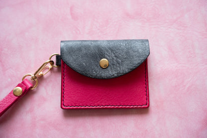 【一点物】ストラップ付きナディア  ブラックxピンク