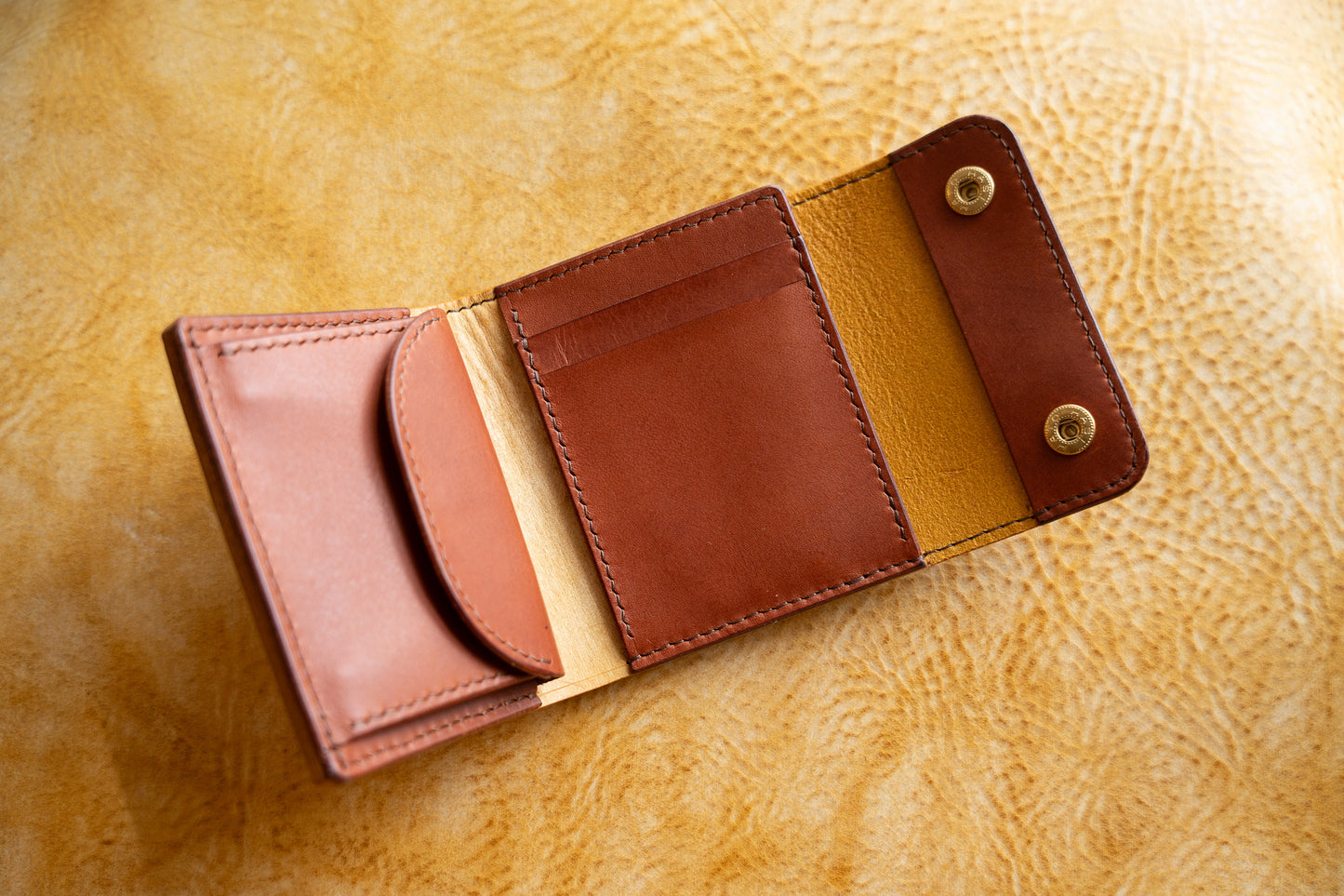 【一点物】ミニ財布 イエローxセサンタ 背面ポケット付き