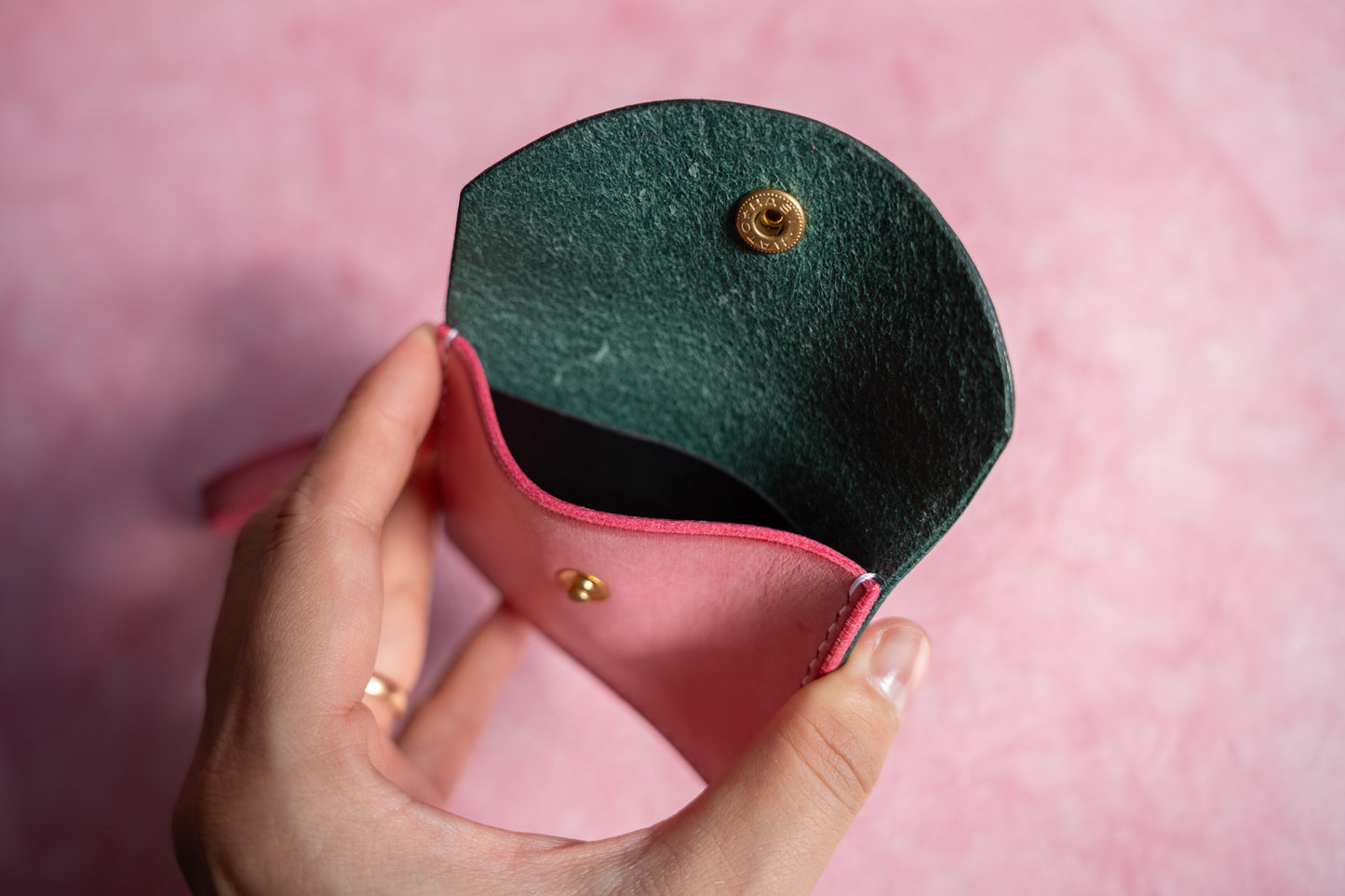 【一点物】ストラップ付きナディア  ビリジアンxピンク