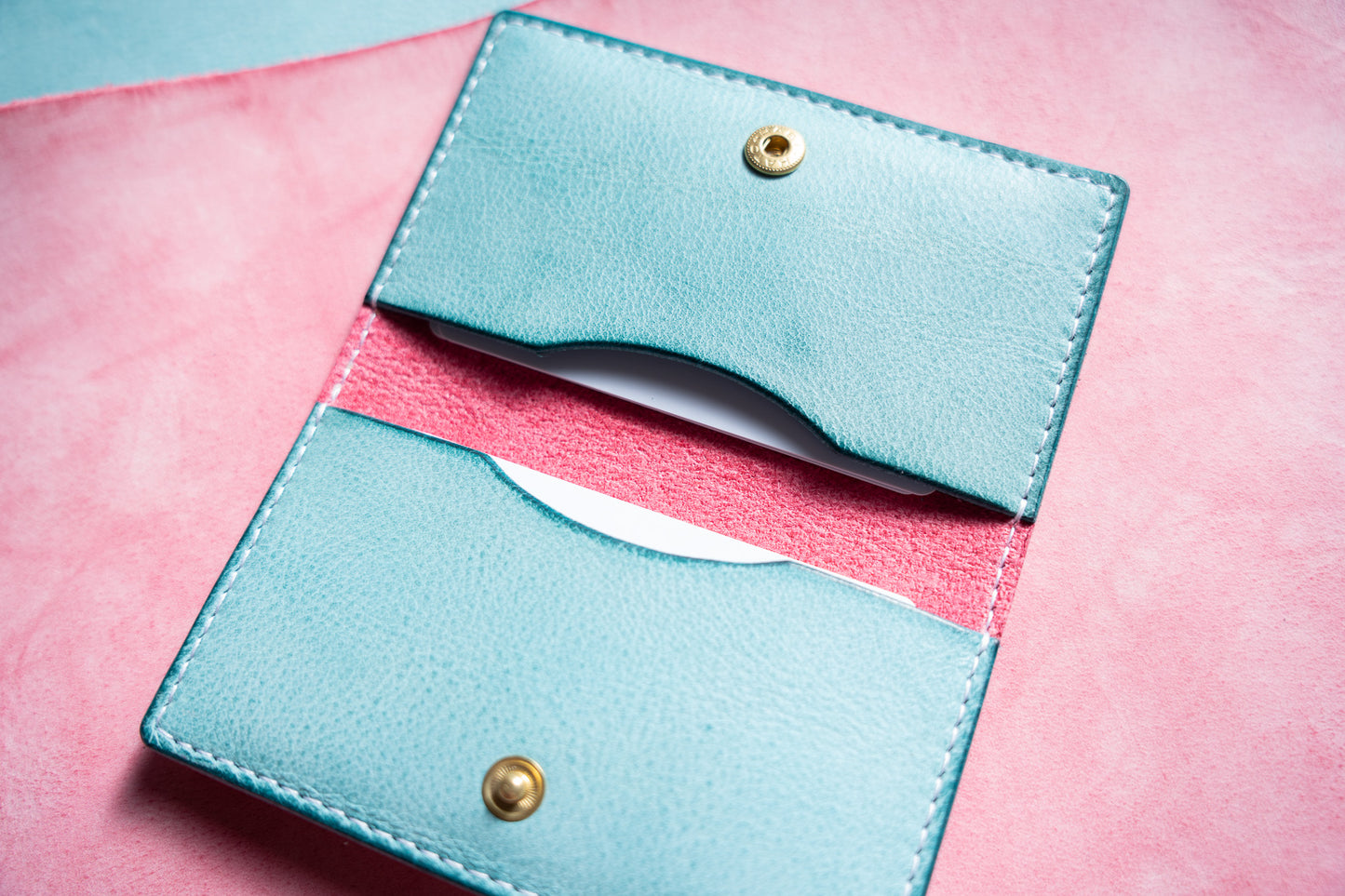 【一点物】スリムカードケース ピンクxアイスブルー