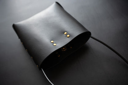 【一点物】ショルダーバッグ　ブラック