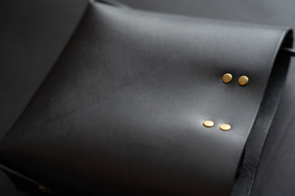 【一点物】ショルダーバッグ　ブラック