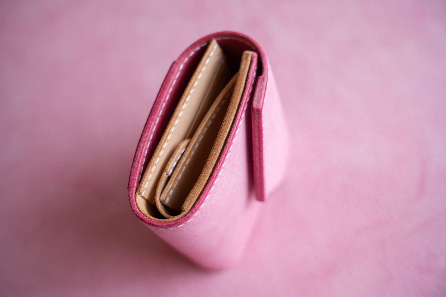 【一点物】ノーブル ピンクxナチュラル カードポケット増量