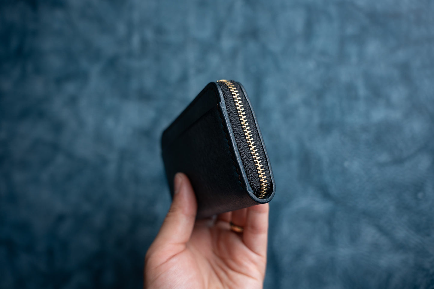 【一点物】ラウンドミニ財布 ネイビー