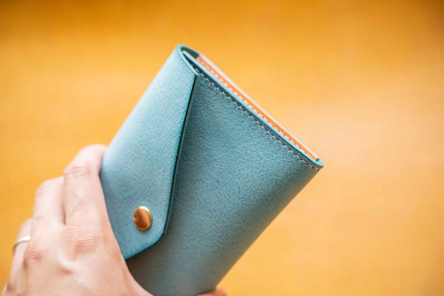 【一点物】アイスブルーのポーチL