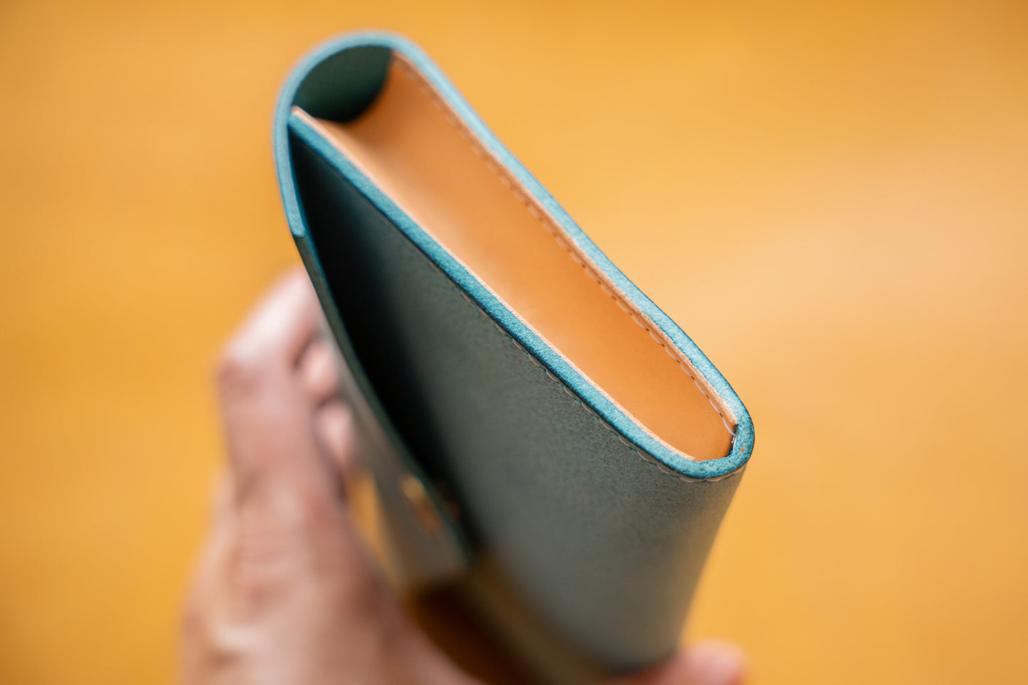 【一点物】アイスブルーのポーチL