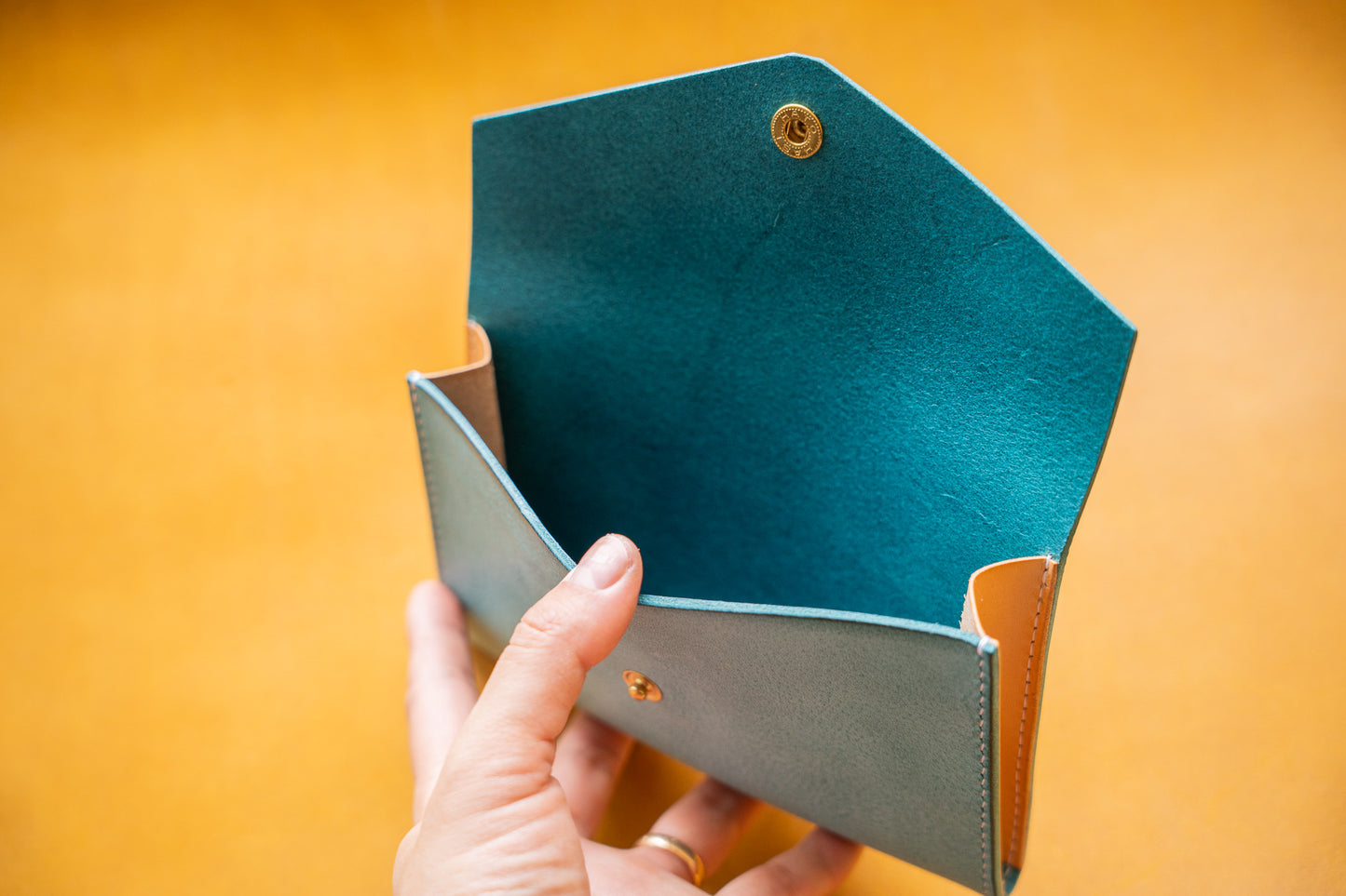 【一点物】アイスブルーのポーチL